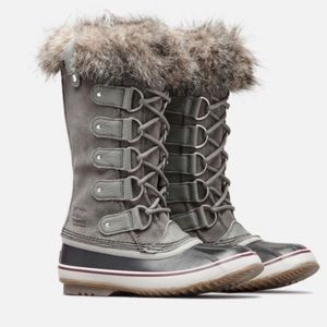 Sorel Joan of Arc boots